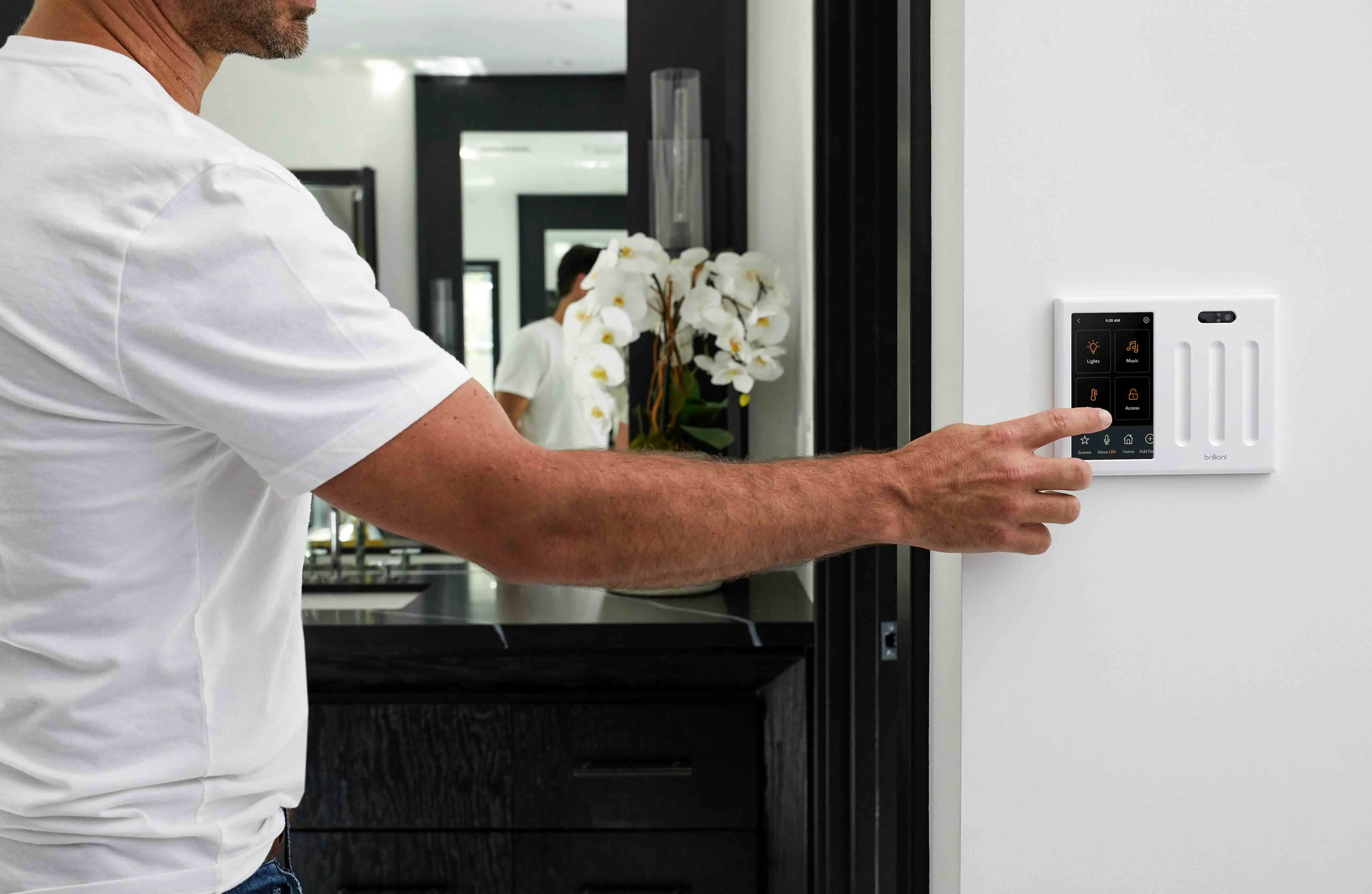 Brilliant smart home control panel